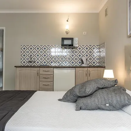 Village Gasthuis 2*